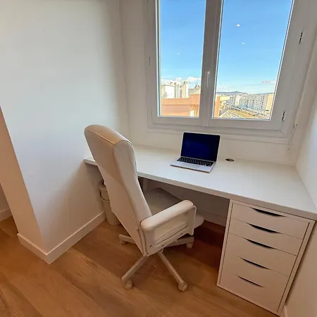 בית אירוח Ouest Privees Modernes Tv Wifi Bureau En Colocation *