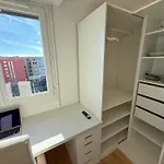 ホームステイ Ouest Privees Modernes Tv Wifi Bureau En Colocation ニース