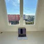 ホームステイ Ouest Privees Modernes Tv Wifi Bureau En Colocation ニース