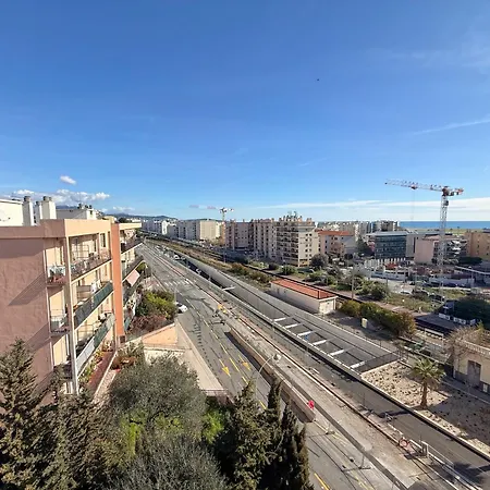 Ouest Privees Modernes Tv Wifi Bureau En Colocation