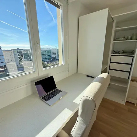 Ouest Privees Modernes Tv Wifi Bureau En Colocation Pansiyon