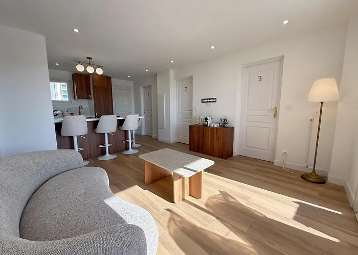 Ouest Privees Modernes Tv Wifi Bureau * Nizza