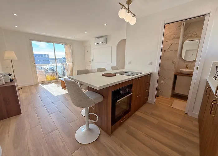 Ouest Privees Modernes Tv Wifi Bureau * Nizza