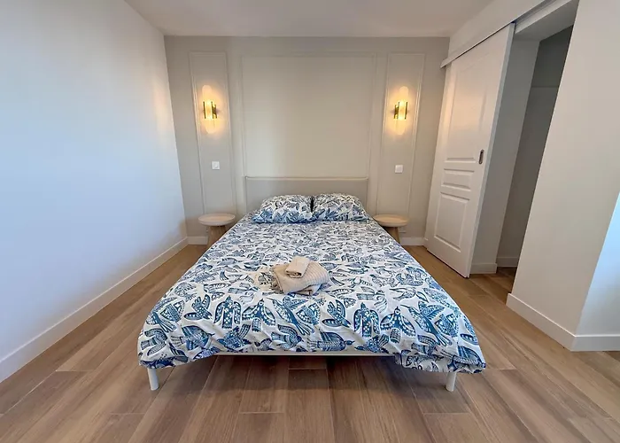 Ouest Privees Modernes Tv Wifi Bureau Alloggio in famiglia Nizza