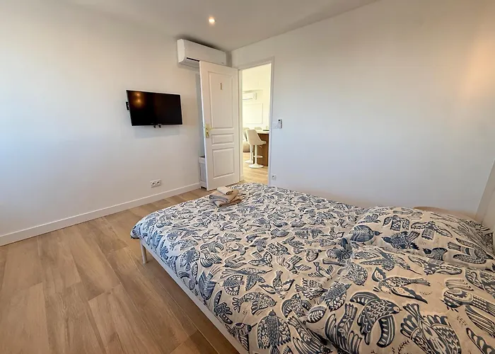 Alloggio in famiglia Ouest Privees Modernes Tv Wifi Bureau