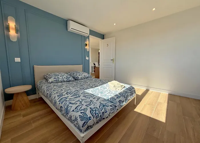 Ouest Privees Modernes Tv Wifi Bureau Alloggio in famiglia